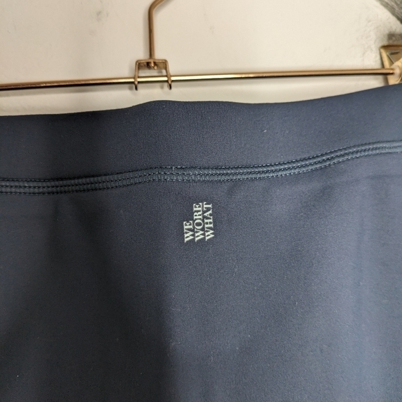 WEWOREWHAT Blue/Optic White Contrast Active Tennis Workout Skort NEW Size XS - Picture 4 of 6
